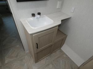 Wildwood X-Lite 24RLXLX Photo