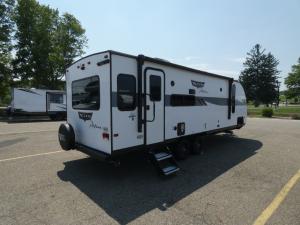 Wildwood X-Lite 24RLXLX Photo