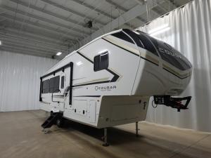 Cougar Half-Ton 26RES Photo