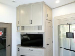 Momentum G-Class 350G Photo