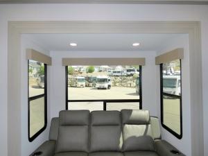 Momentum G-Class 350G Photo