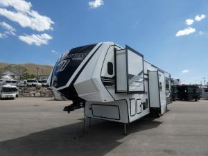 Momentum G-Class 350G Photo