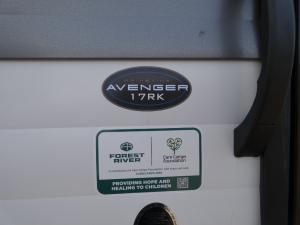 Avenger LT 17RK Photo