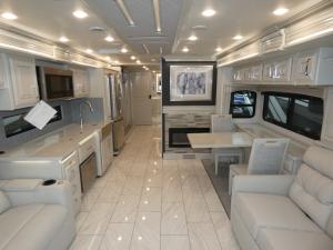 Discovery LXE 40M Photo