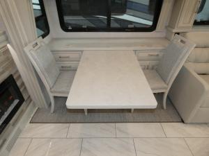 Discovery LXE 40M Photo