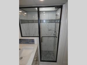 Discovery LXE 40M Photo