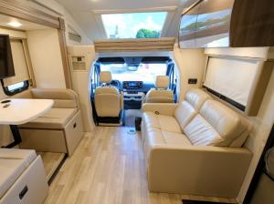 Delano Sprinter 24RW Photo