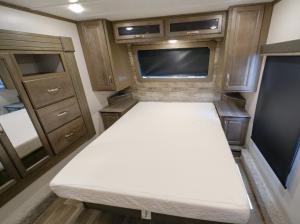 Cougar 290RLS Photo