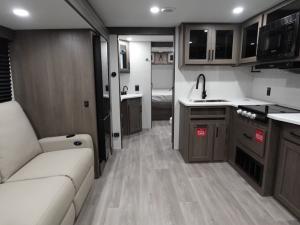 Transcend 245RLT Photo