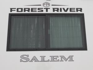 Salem Hemisphere 308RL Photo