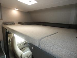 Freelander 21RSS Chevy 4500 Photo
