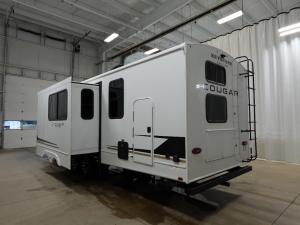 Cougar Half-Ton 30BHS Photo