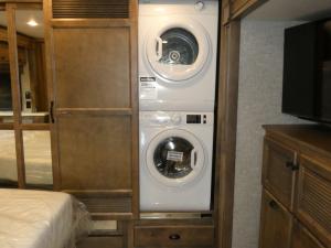 Allegro Bay 38 CB Photo