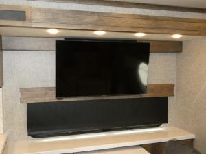 Allegro Bay 38 CB Photo