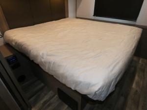 Admiral 29M Photo