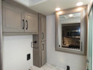 Admiral 29M Photo