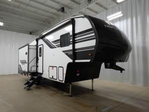 Reflection 100 Series 28RL Photo