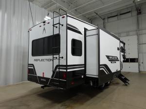 Reflection 100 Series 28RL Photo