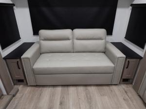 Reflection 100 Series 28RL Photo