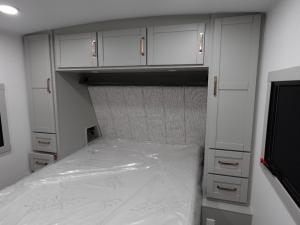 Model Z Air 285 Photo