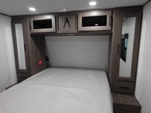 Transcend 325BHT Photo