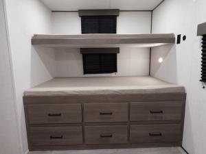 Transcend 325BHT Photo