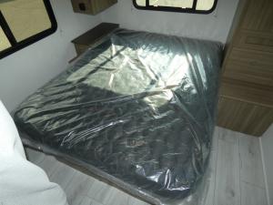 Freelander 27QB Ford 350 Photo