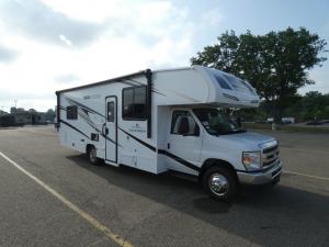 Freelander 27QB Ford 350 Photo