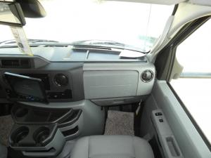 Freelander 27QB Ford 350 Photo