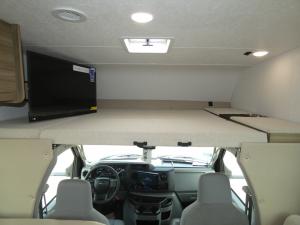 Freelander 27QB Ford 350 Photo