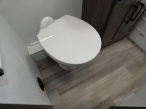Odyssey 24B Photo