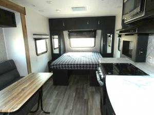 Freedom Express Ultra Lite 192RBS Photo