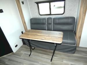 Freedom Express Ultra Lite 192RBS Photo