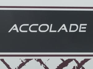 Accolade 37M Photo