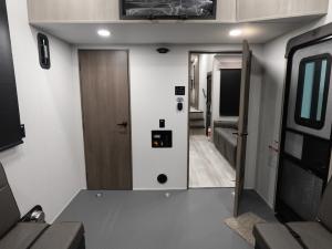 Momentum G-Class 320G Photo