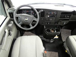 Freelander 27QB Chevy 3500 Photo