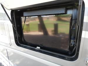 Adventurer 34W Photo