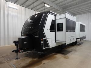 Model Z Air 310 Photo