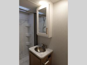 Four Winds 21Z Photo