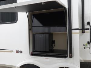 Cougar Half-Ton 26RKE Photo