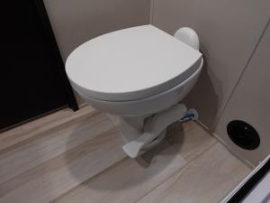 Salem Hemisphere 271RL Photo