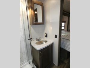 Cougar Half-Ton 30RKD Photo