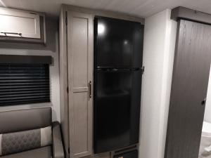 Hideout Sport Double Axle 200RL Photo