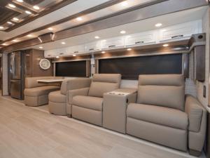 Dutch Star 4325 Photo