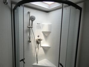 Entourage 340BH Photo