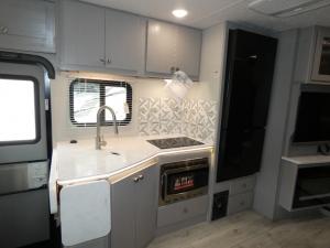 Entourage 340BH Photo