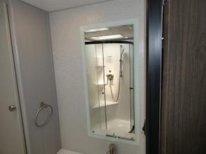 Entourage 340BH Photo