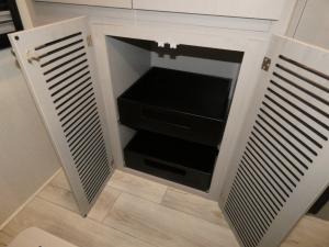 Entourage 340BH Photo