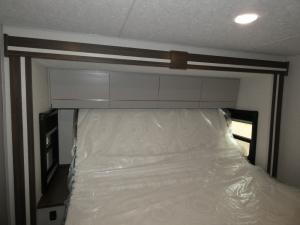 Entourage 340BH Photo