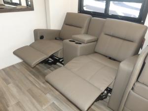 Odyssey 30Z Photo